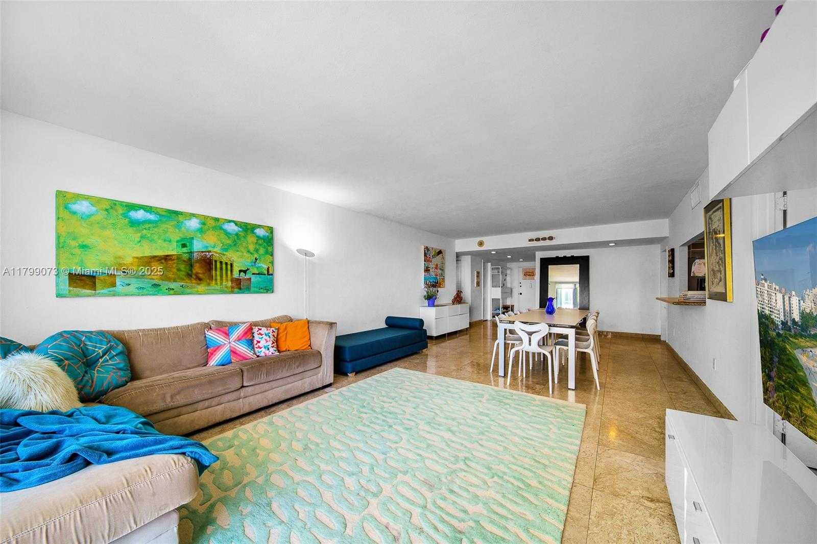 Small Image of 5825 COLLINS AVE #10G, Miami Beach Number 13