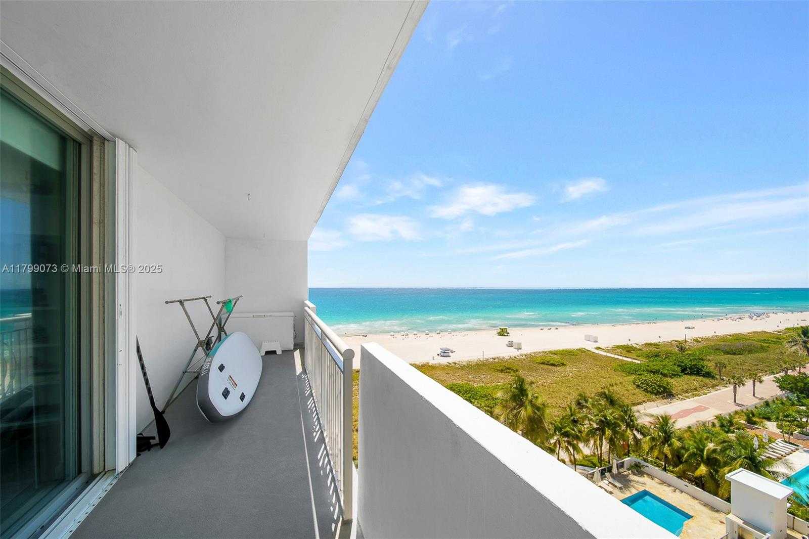 Small Image of 5825 COLLINS AVE #10G, Miami Beach Number 4