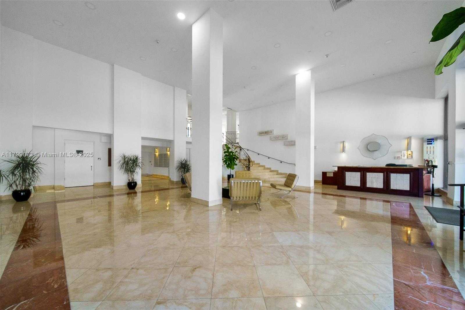 Small Image of 5825 COLLINS AVE #10G, Miami Beach Number 44