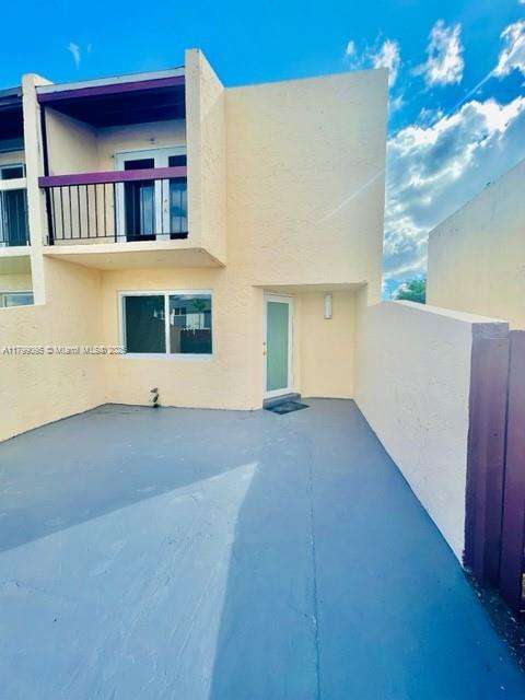 Small Image of 3672 SOUTH WEST 59TH AVE #7, Davie Number 7