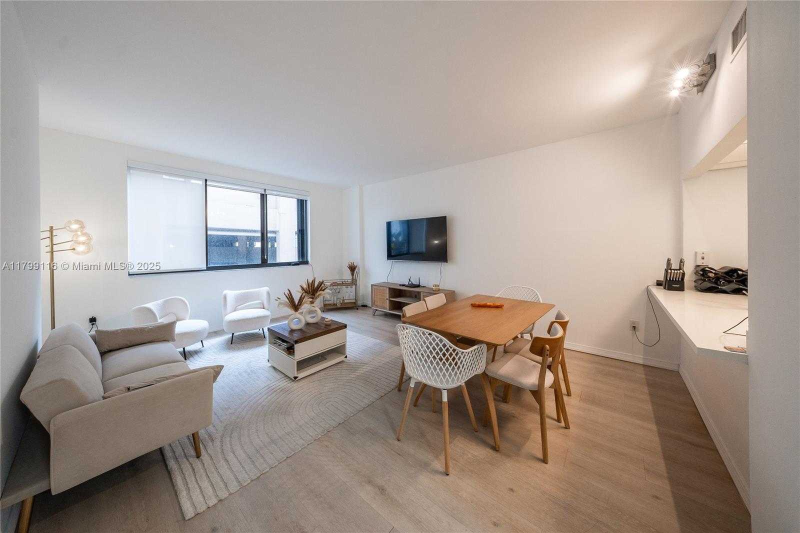 Small Image of 540 BRICKELL KEY DR #202, Miami Number 19