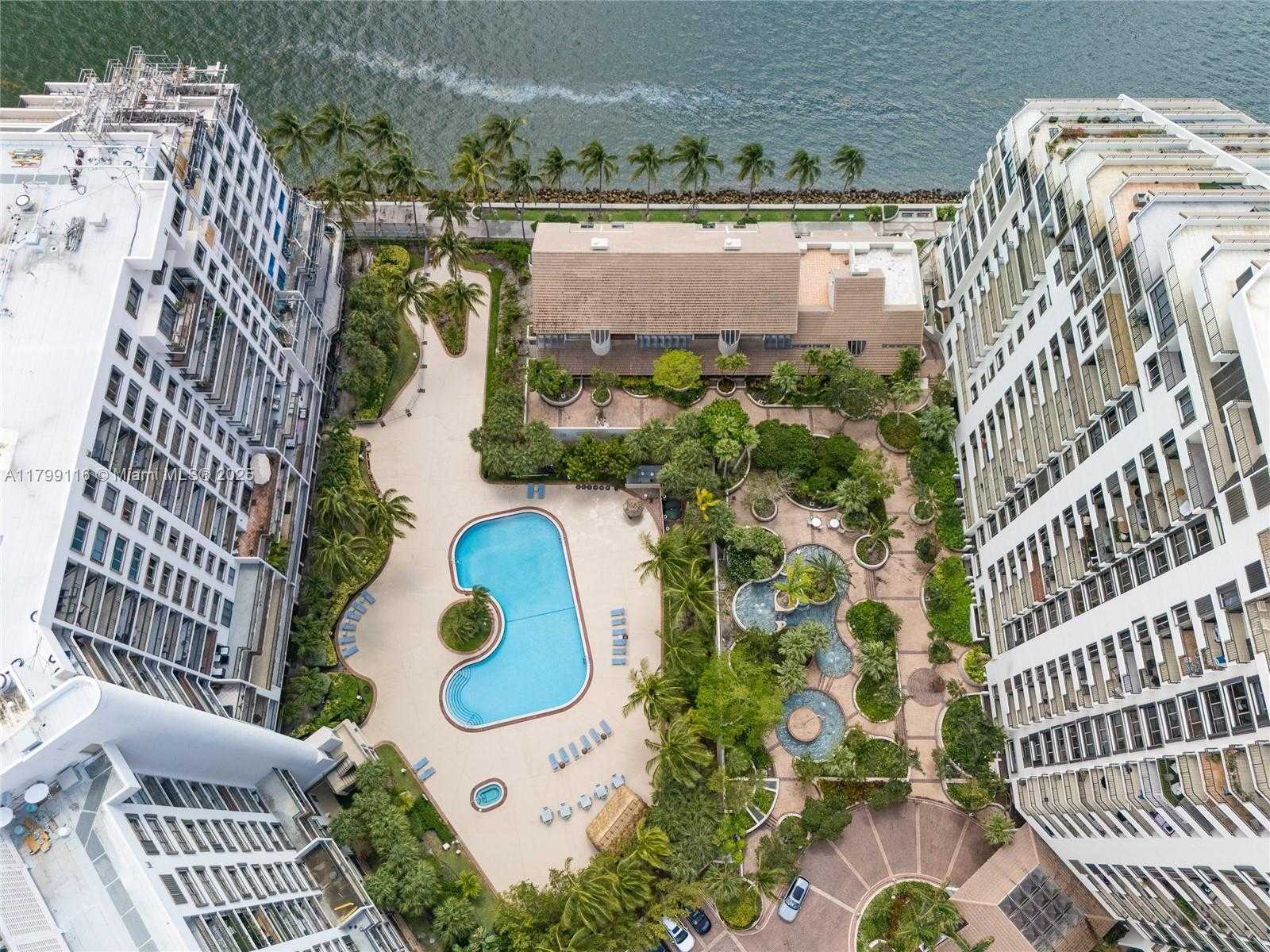 Small Image of 540 BRICKELL KEY DR #202, Miami Number 27