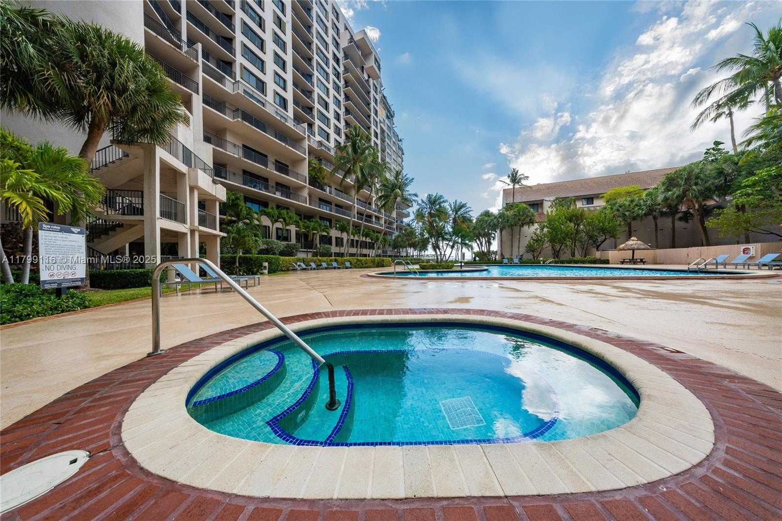 Small Image of 540 BRICKELL KEY DR #202, Miami Number 36