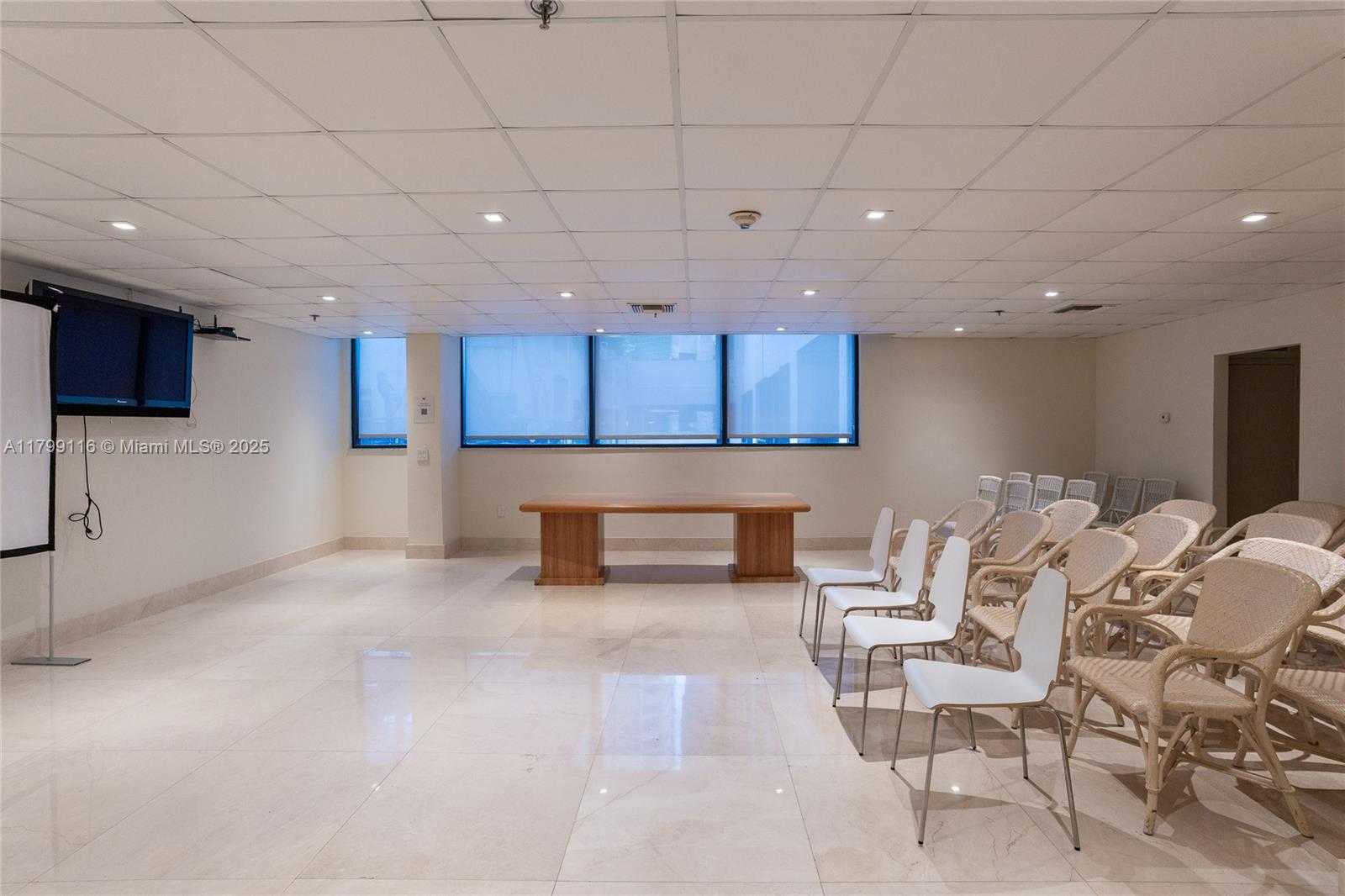Small Image of 540 BRICKELL KEY DR #202, Miami Number 40