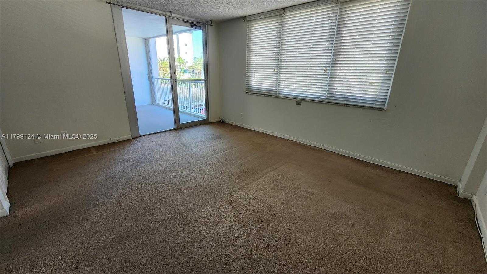 Small Image of 2200 NORTH EAST 33RD AVE #2J, Fort Lauderdale Number 37