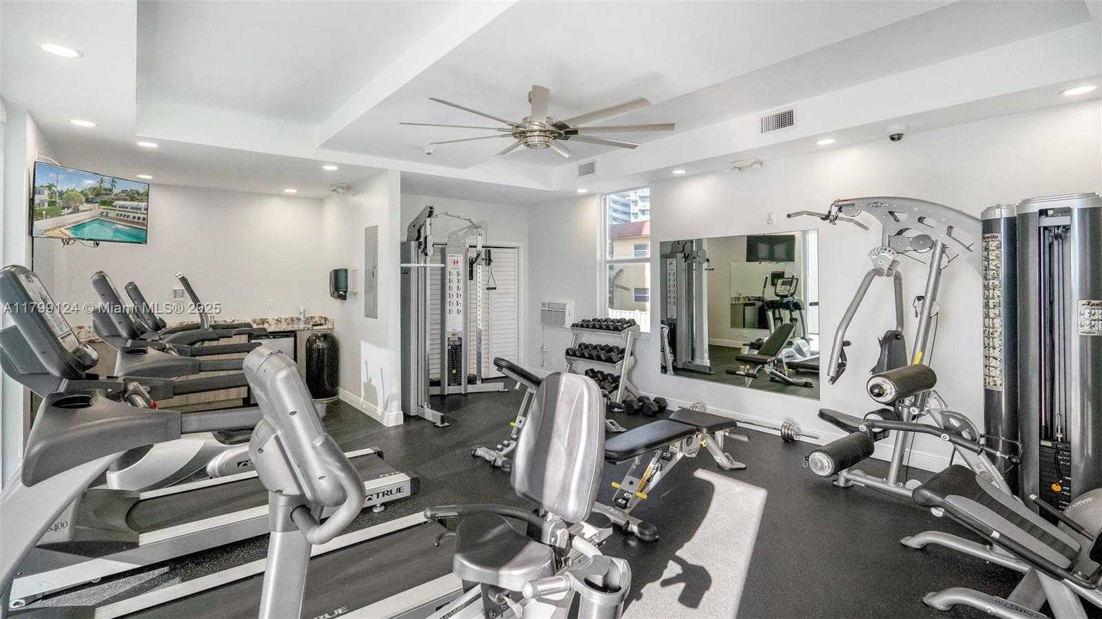 Small Image of 2200 NORTH EAST 33RD AVE #2J, Fort Lauderdale Number 40