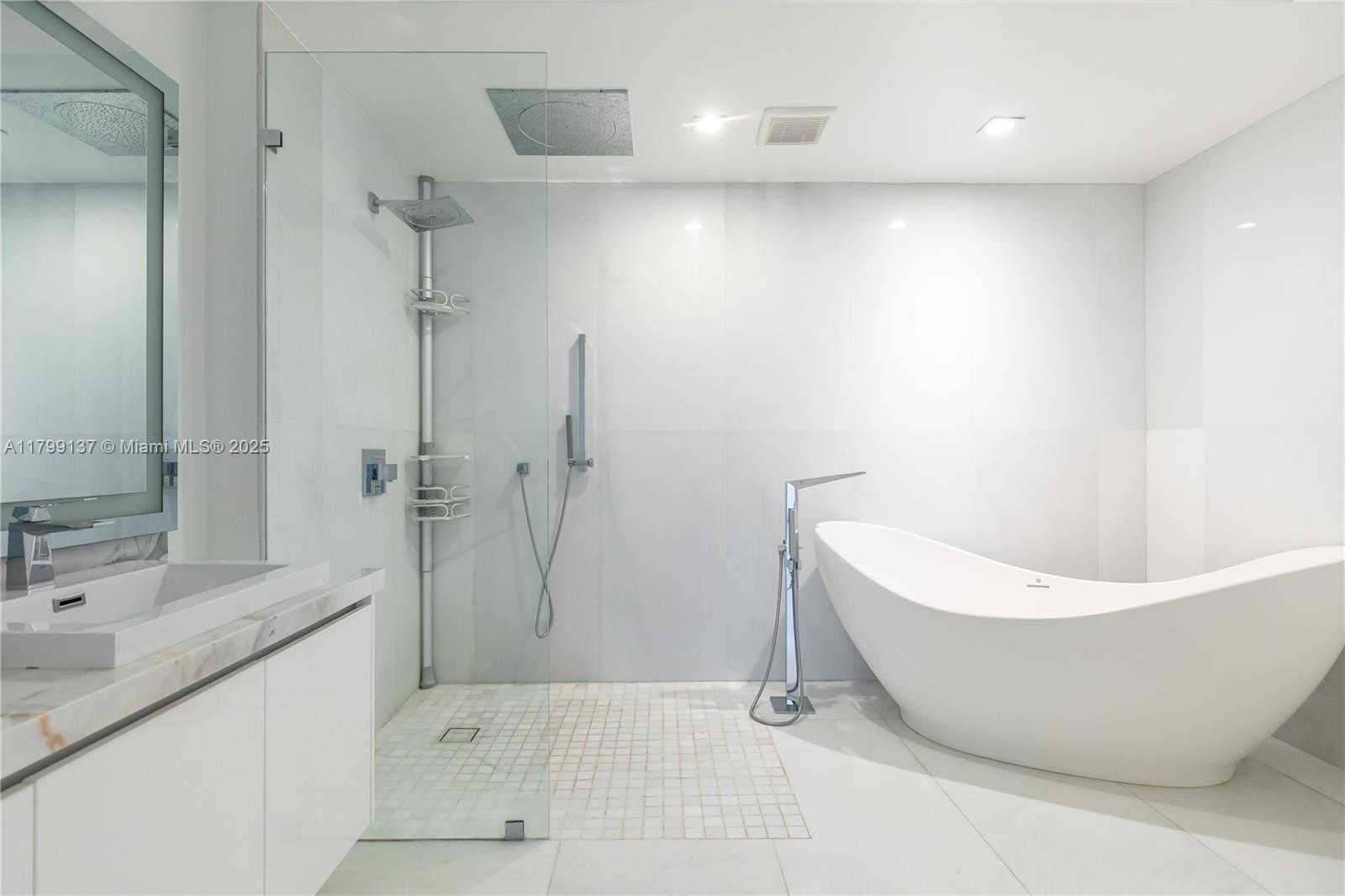 Small Image of 300 SUNNY ISLES BLVD #4-501, Sunny Isles Beach Number 29