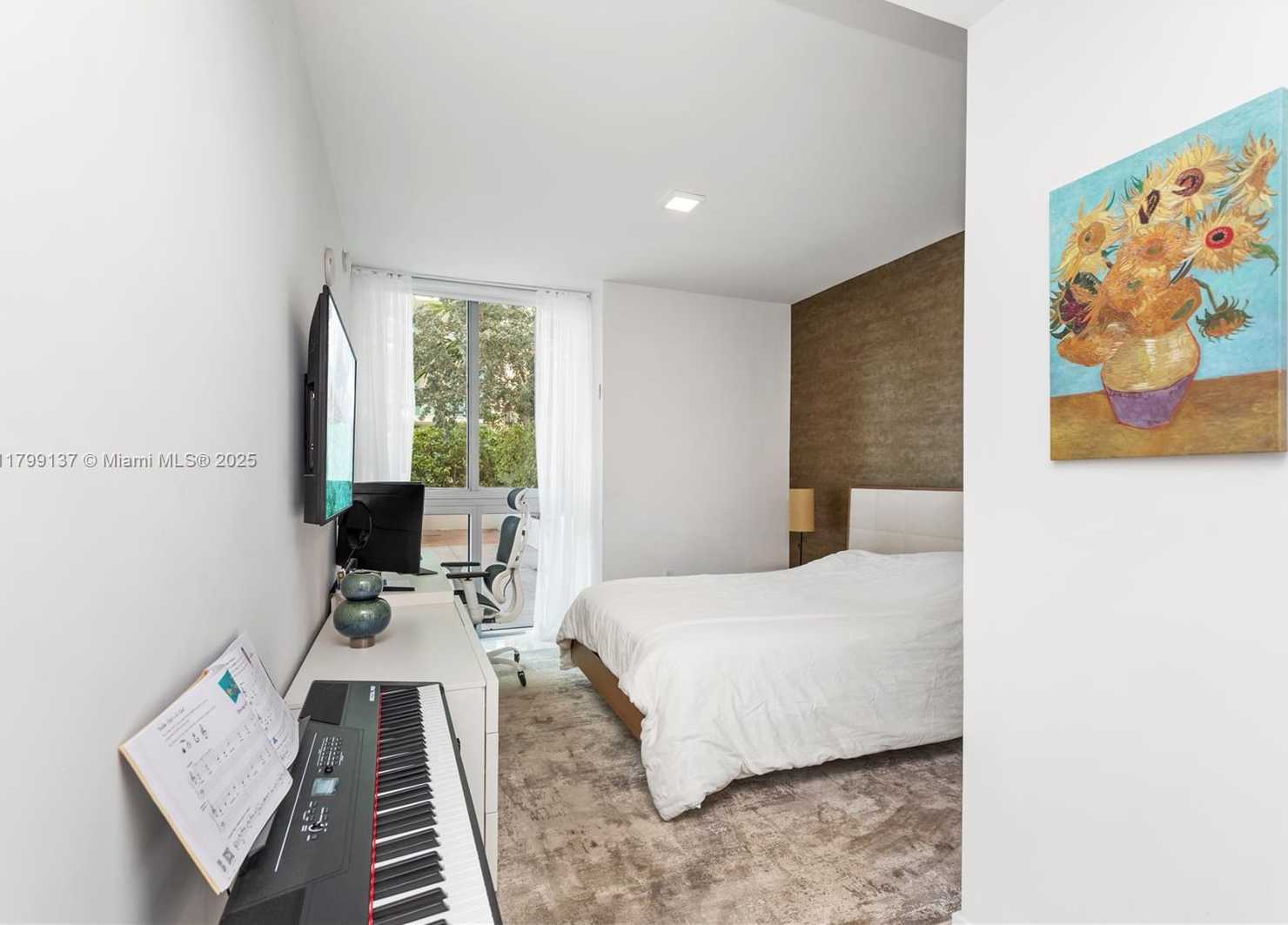 Small Image of 300 SUNNY ISLES BLVD #4-501, Sunny Isles Beach Number 31