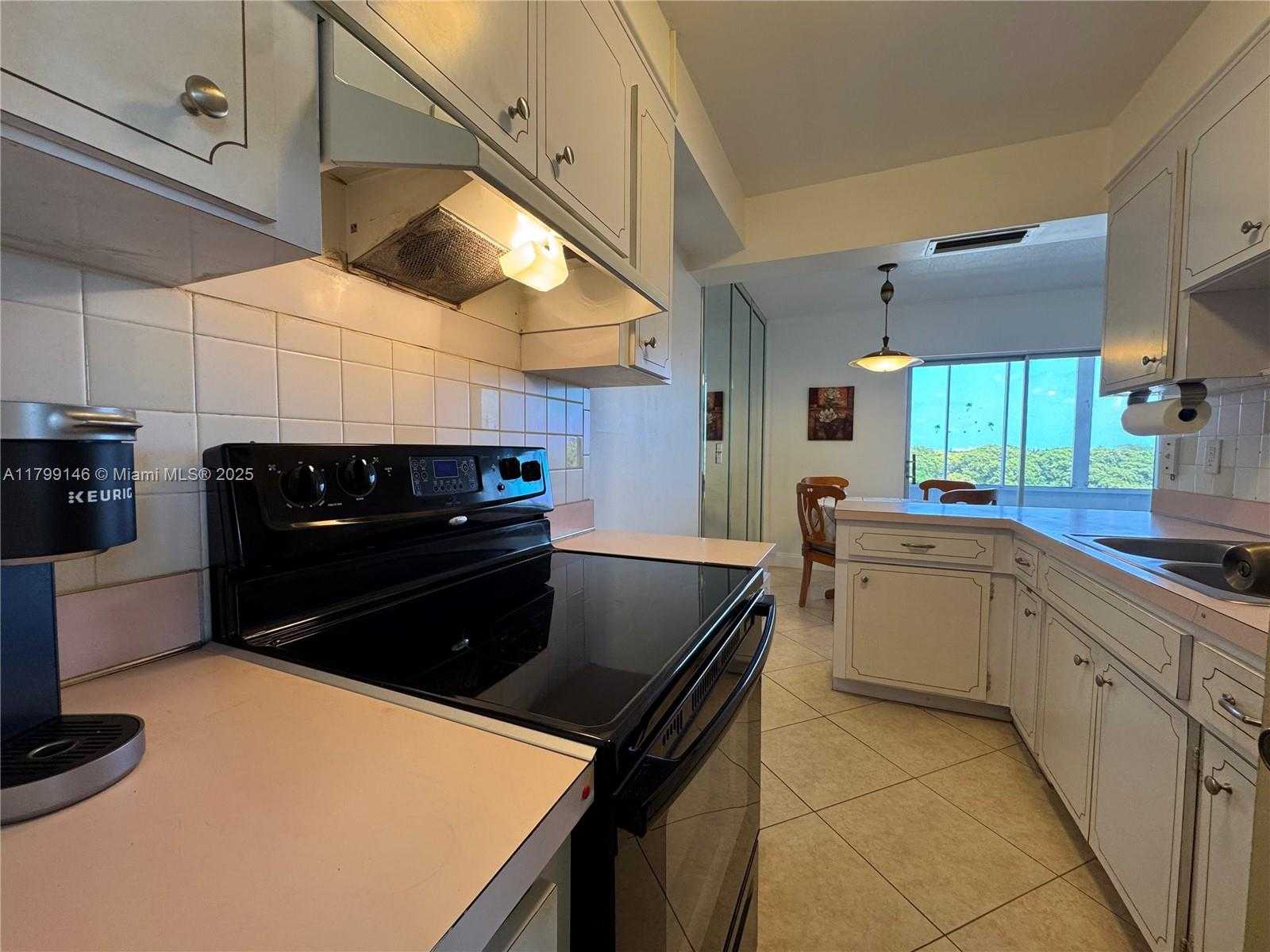Small Image of 1700 PIERCE ST #702, Hollywood Number 10