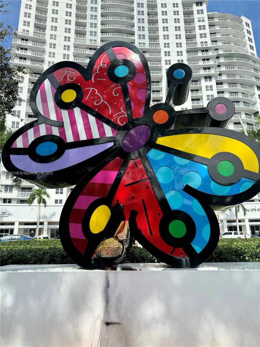 Small Image of 1700 PIERCE ST #702, Hollywood Number 41