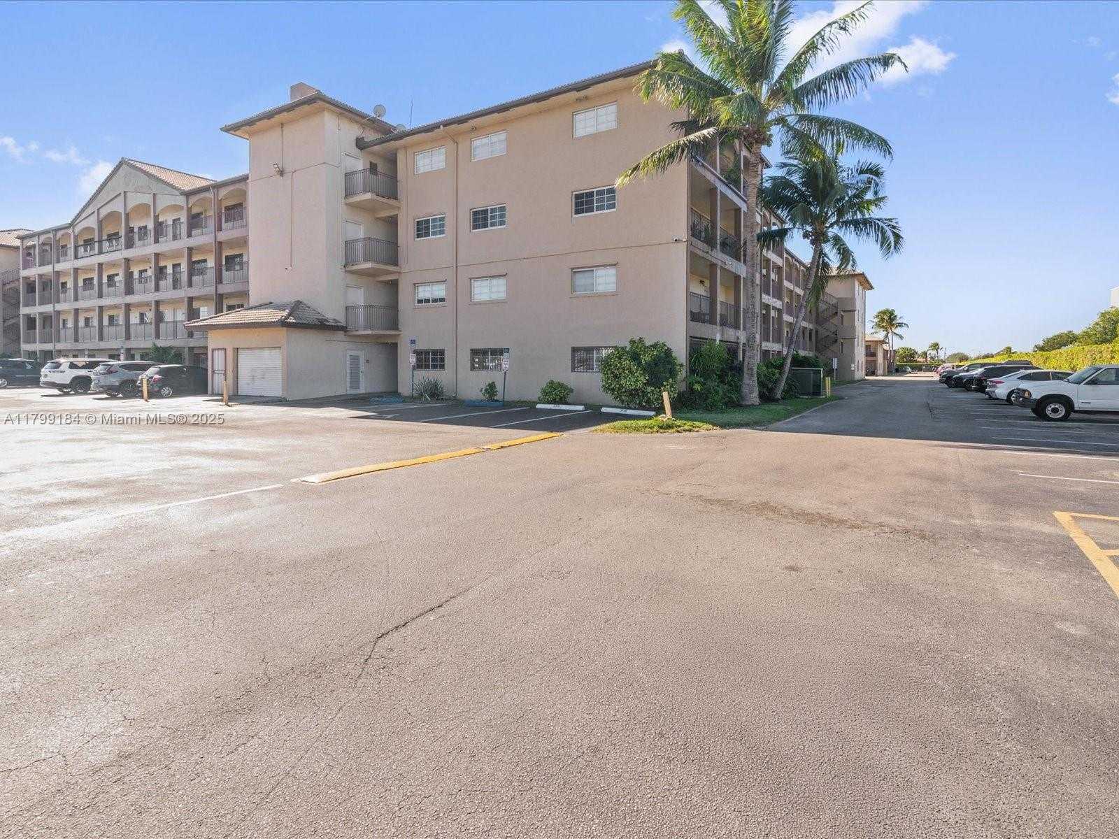 Small Image of 8851 NORTH WEST 119TH ST #3314-3, Hialeah Gardens Number 20