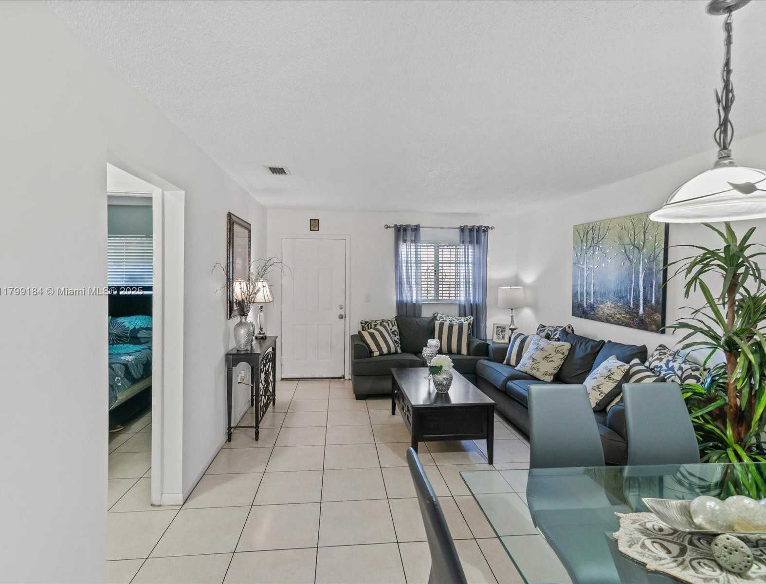 Small Image of 8851 NORTH WEST 119TH ST #3314-3, Hialeah Gardens Number 4