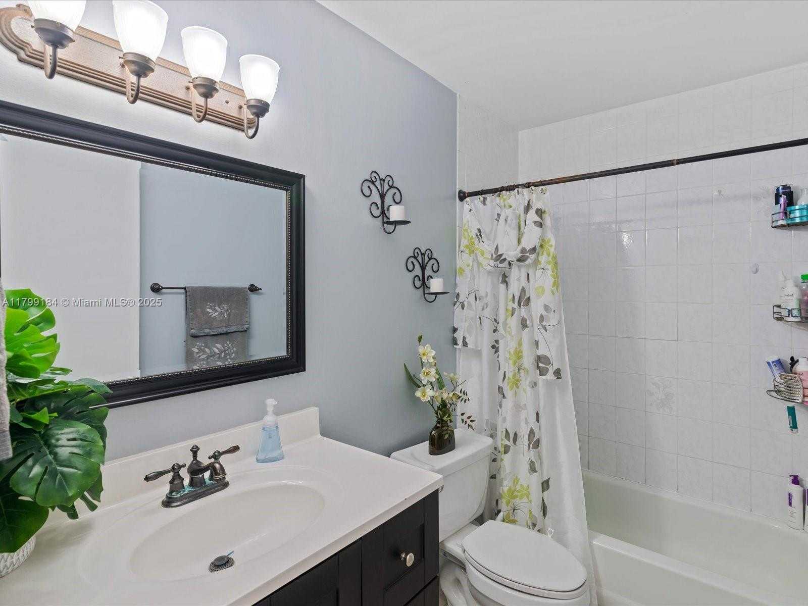 Small Image of 8851 NORTH WEST 119TH ST #3314-3, Hialeah Gardens Number 7