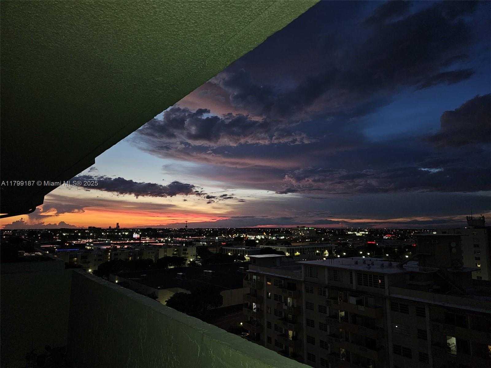 Small Image of 1825 WEST 44TH PL #1205, Hialeah Number 20