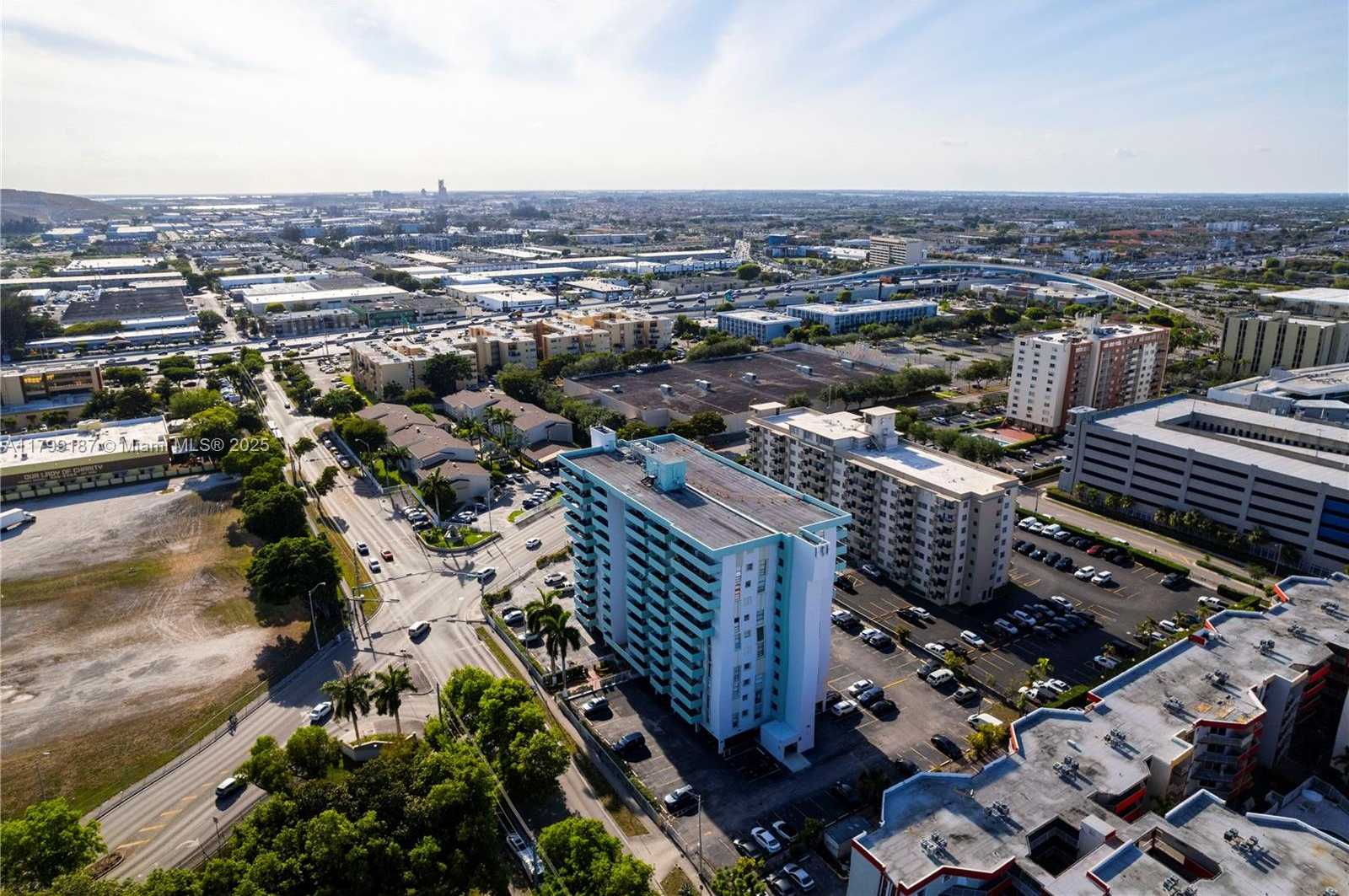 Small Image of 1825 WEST 44TH PL #1205, Hialeah Number 31