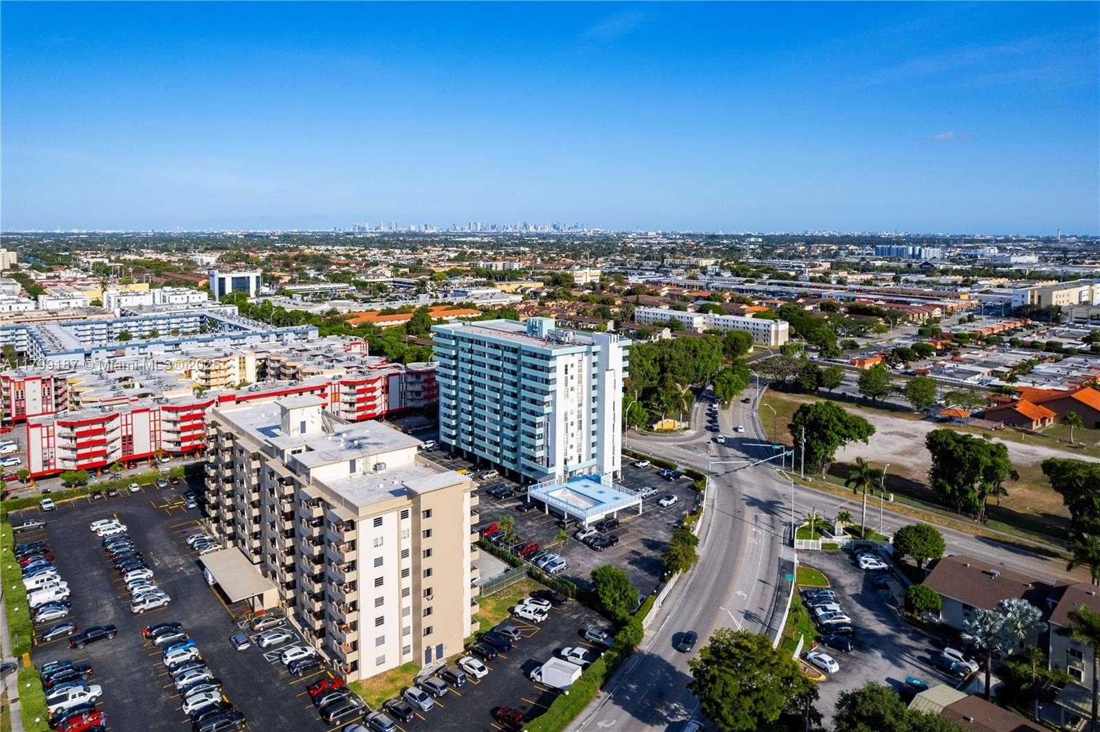 Small Image of 1825 WEST 44TH PL #1205, Hialeah Number 32