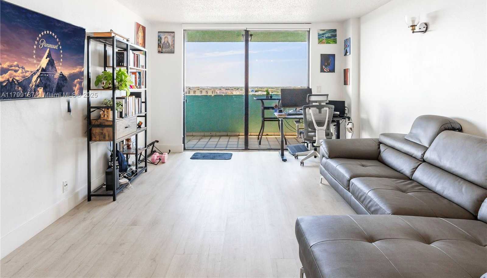 Small Image of 1825 WEST 44TH PL #1205, Hialeah Number 5