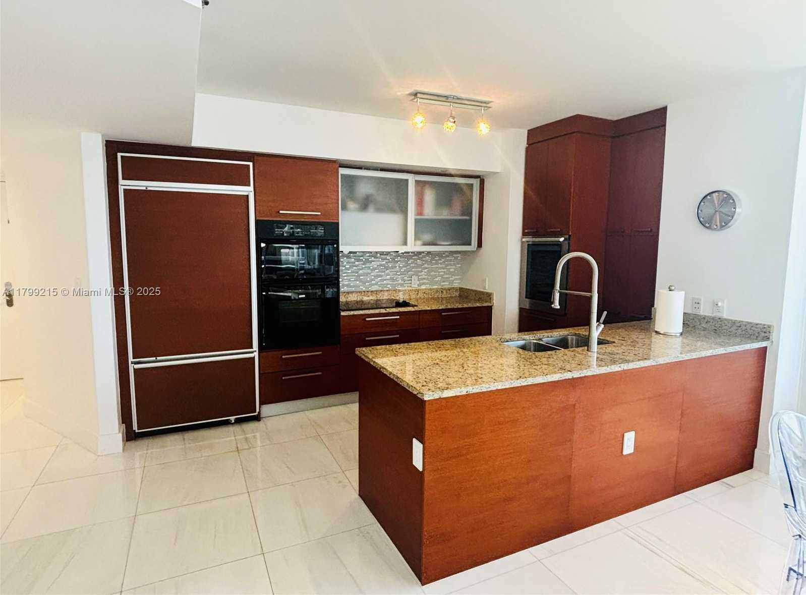 Small Image of 1830 SOUTH OCEAN DR #1408, Hallandale Beach Number 13
