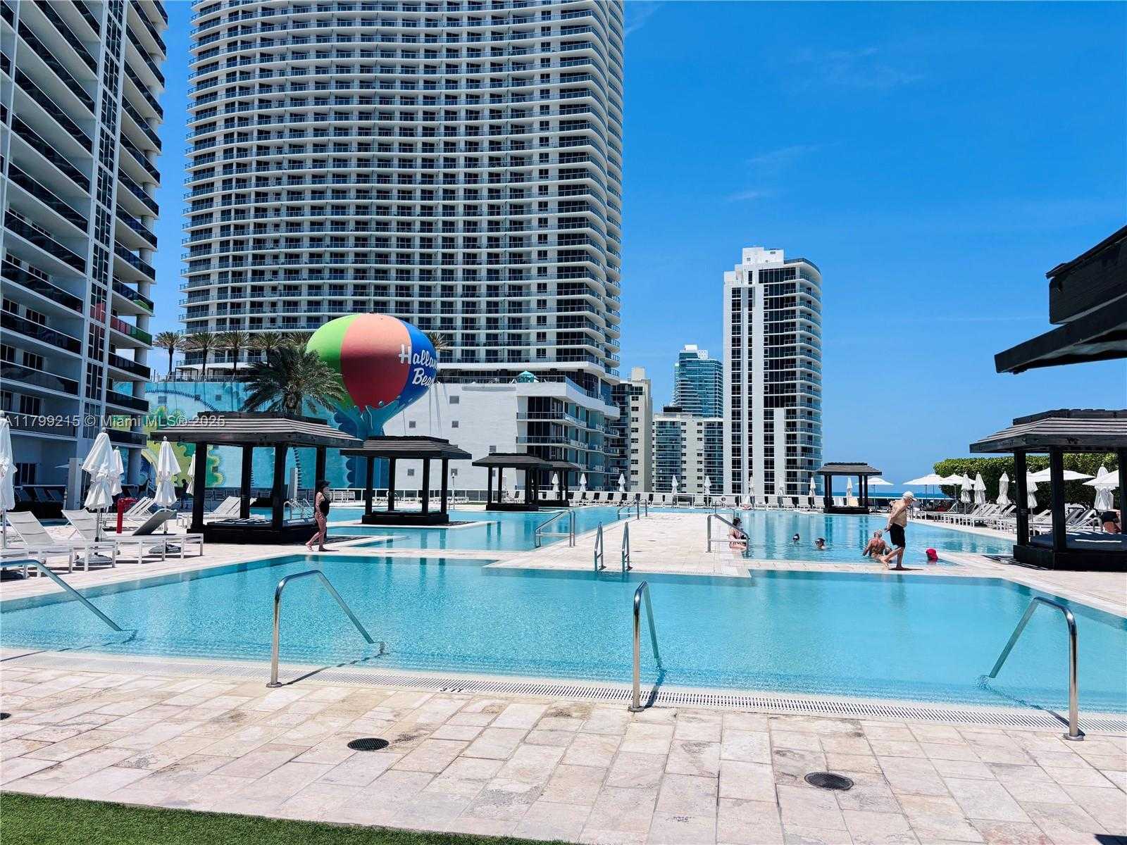 Small Image of 1830 SOUTH OCEAN DR #1408, Hallandale Beach Number 31