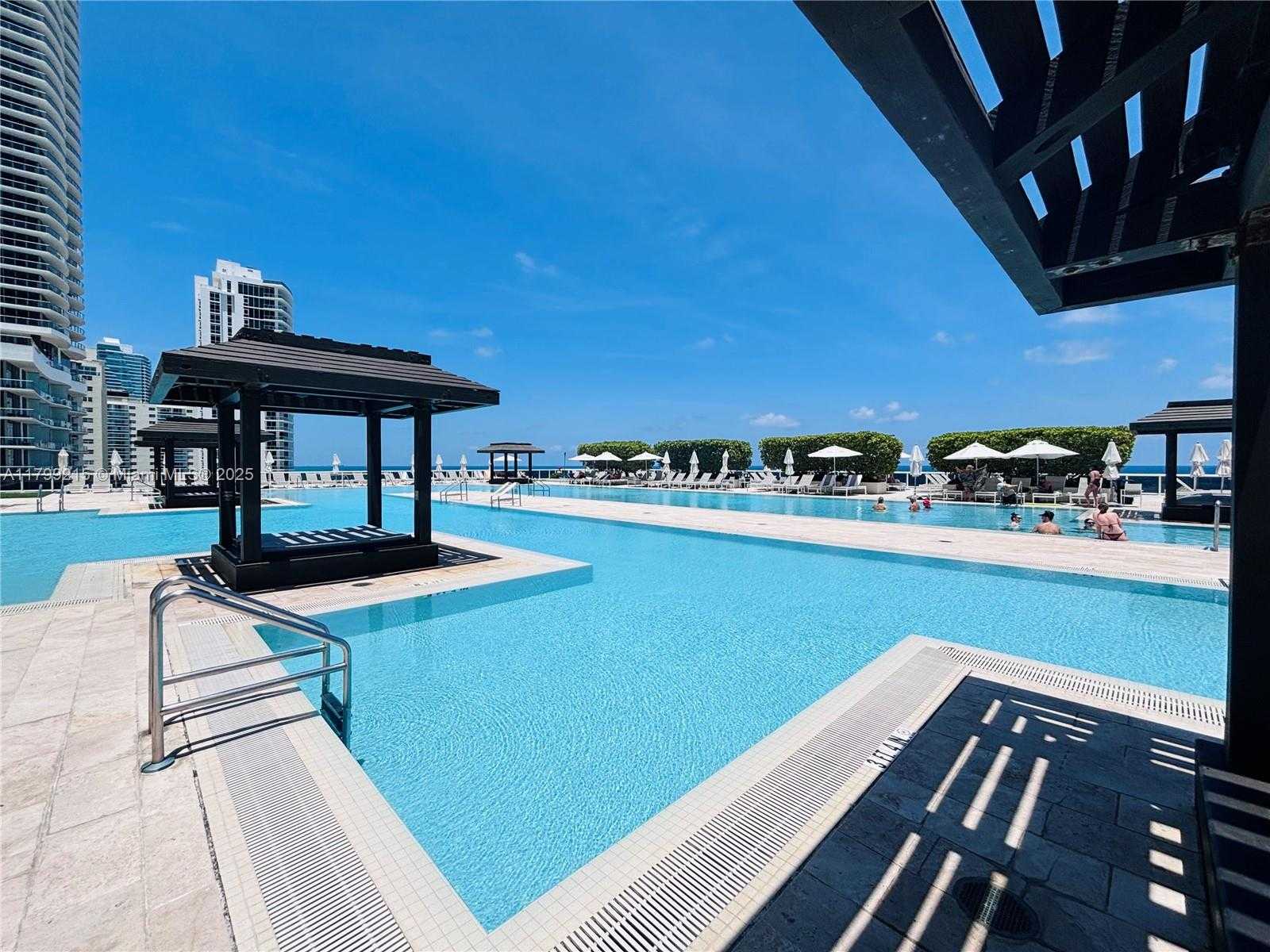 Small Image of 1830 SOUTH OCEAN DR #1408, Hallandale Beach Number 33