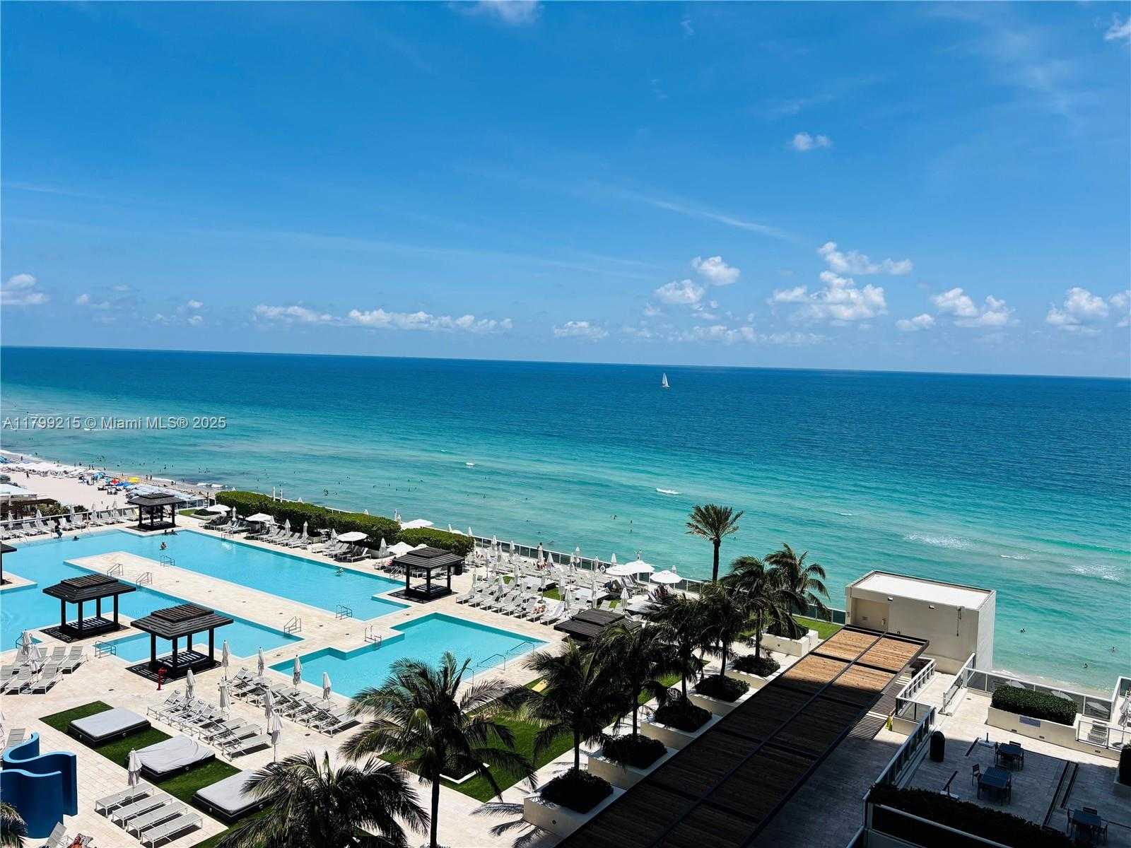 Small Image of 1830 SOUTH OCEAN DR #1408, Hallandale Beach Number 5