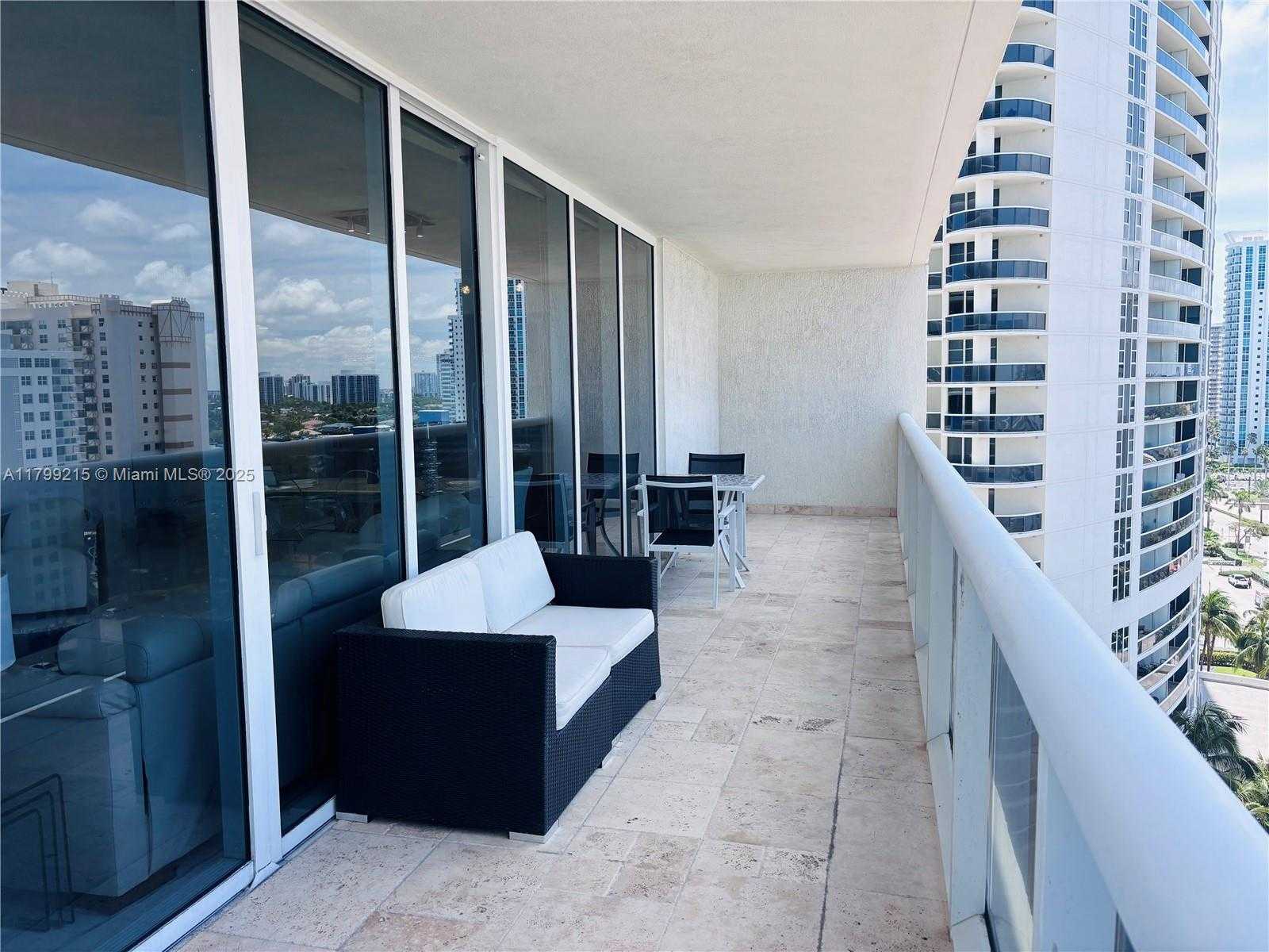 Small Image of 1830 SOUTH OCEAN DR #1408, Hallandale Beach Number 7