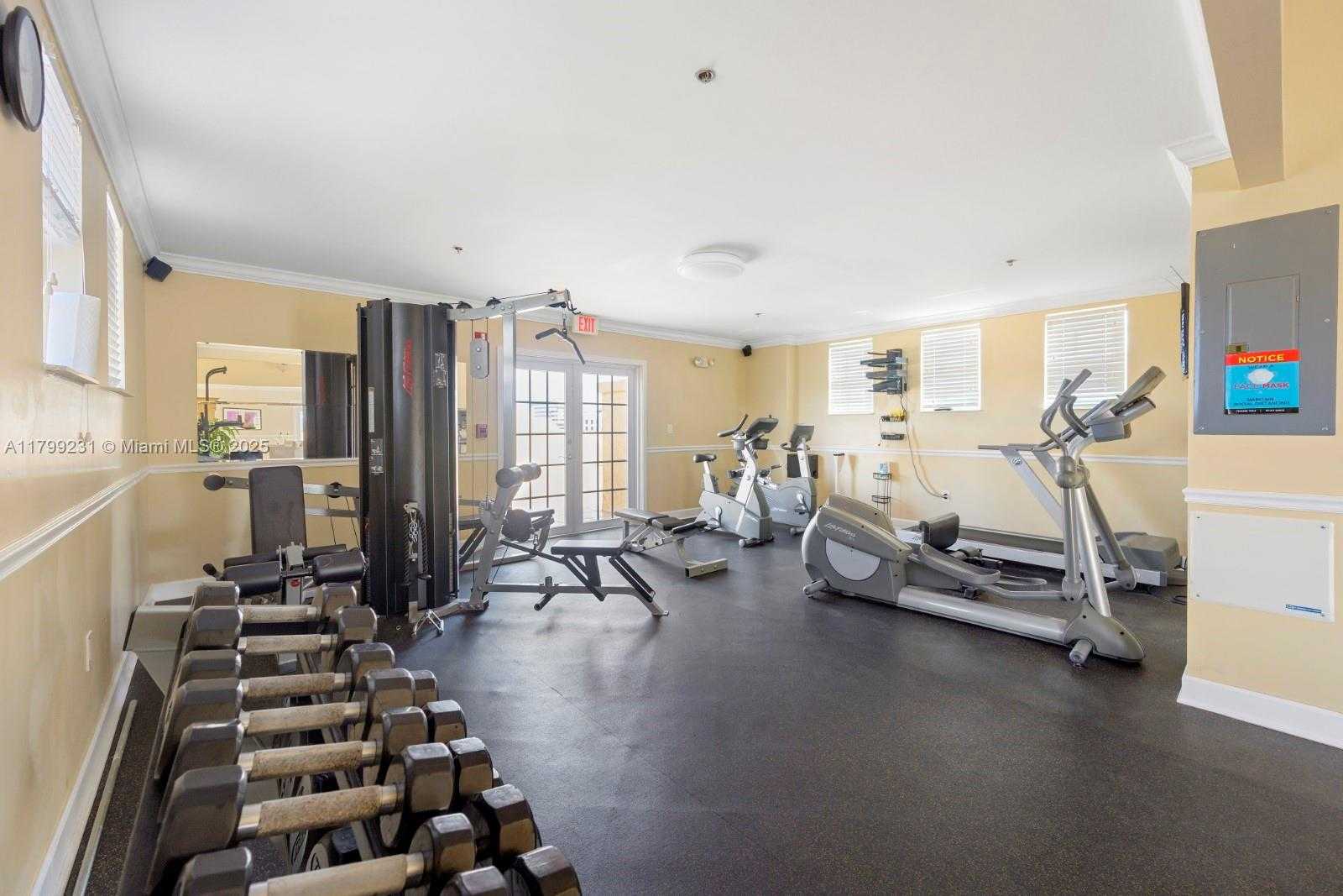 Small Image of 1400 SALZEDO ST #208, Coral Gables Number 25