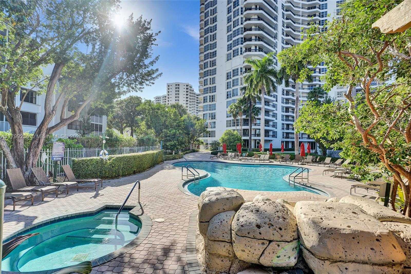 Small Image of 3400 NORTH EAST 192ND ST #PH11, Aventura Number 18