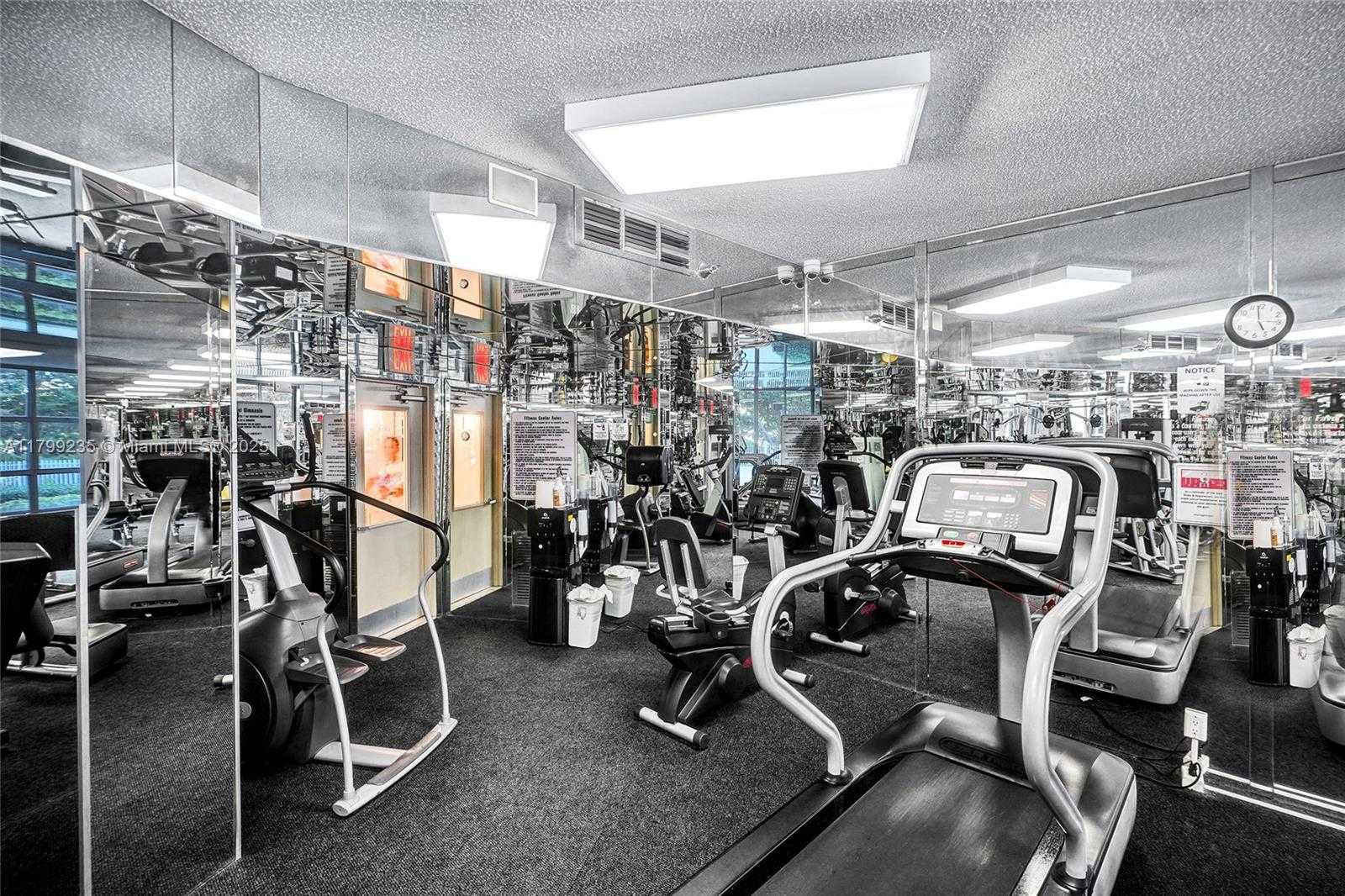 Small Image of 3400 NORTH EAST 192ND ST #PH11, Aventura Number 24