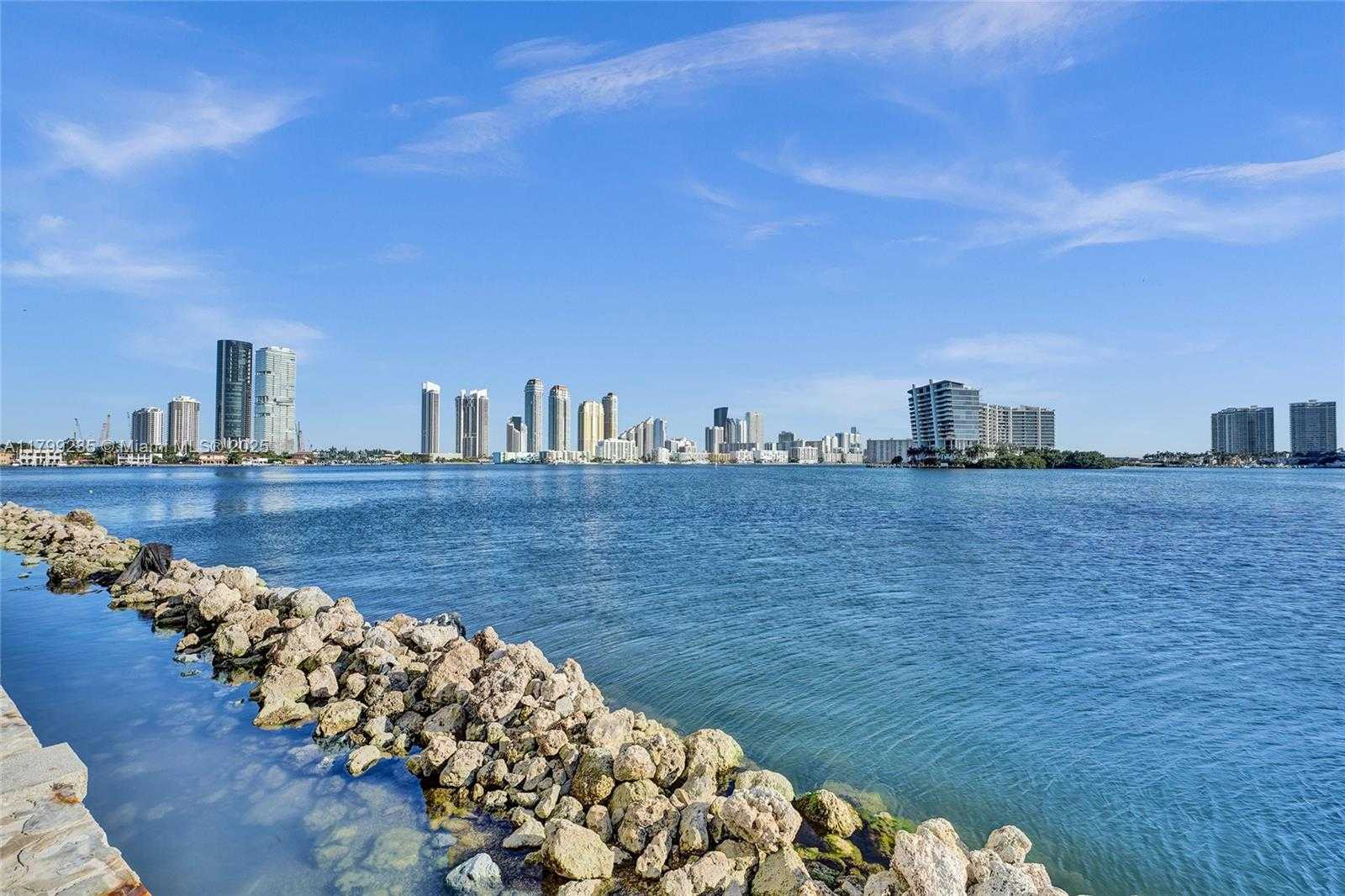 Small Image of 3400 NORTH EAST 192ND ST #PH11, Aventura Number 38
