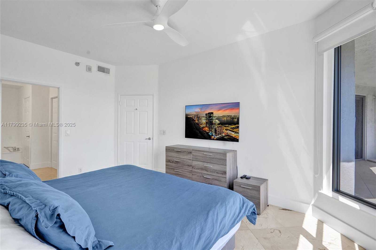 Small Image of 3400 NORTH EAST 192ND ST #PH11, Aventura Number 54
