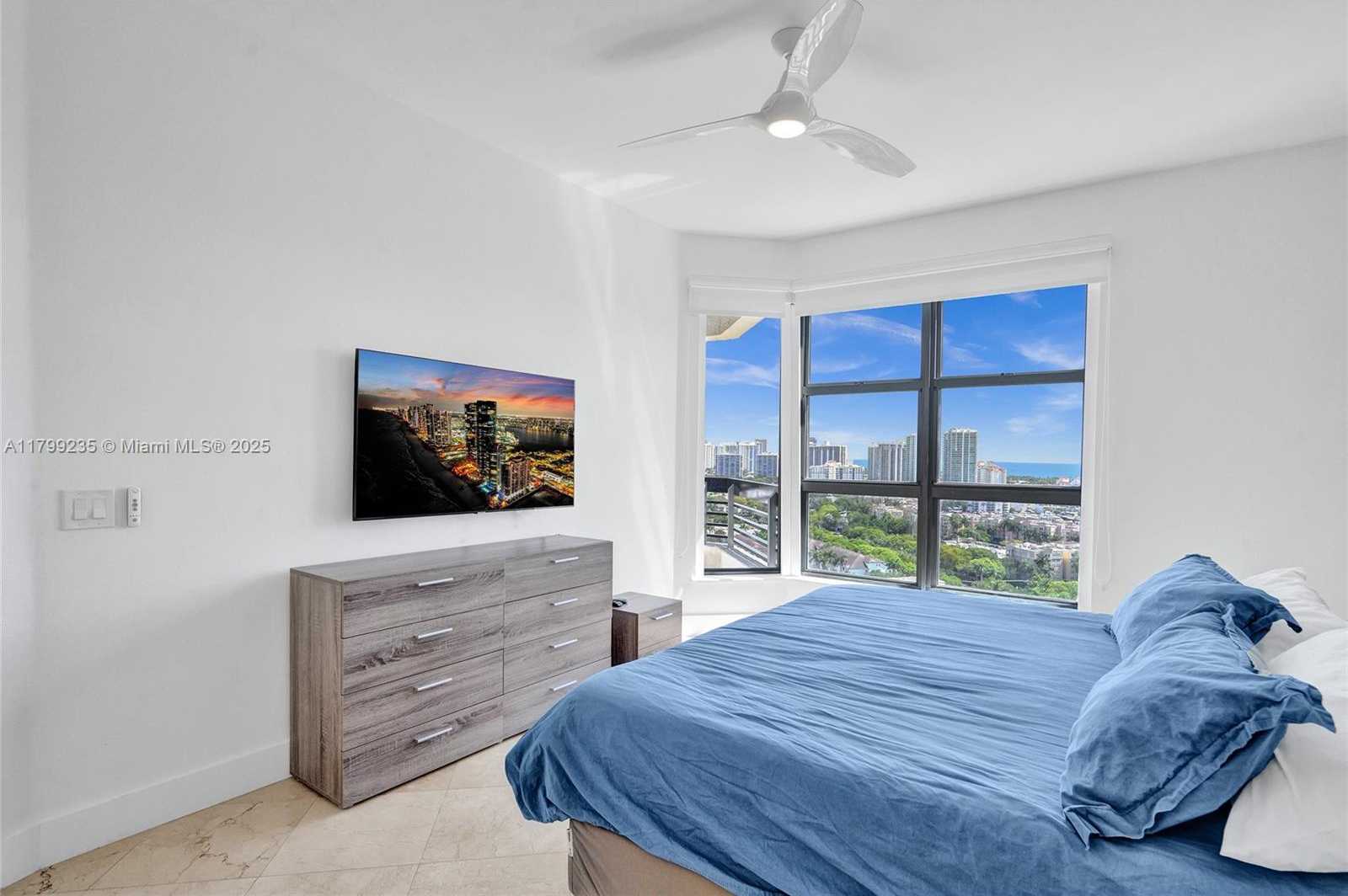 Small Image of 3400 NORTH EAST 192ND ST #PH11, Aventura Number 61