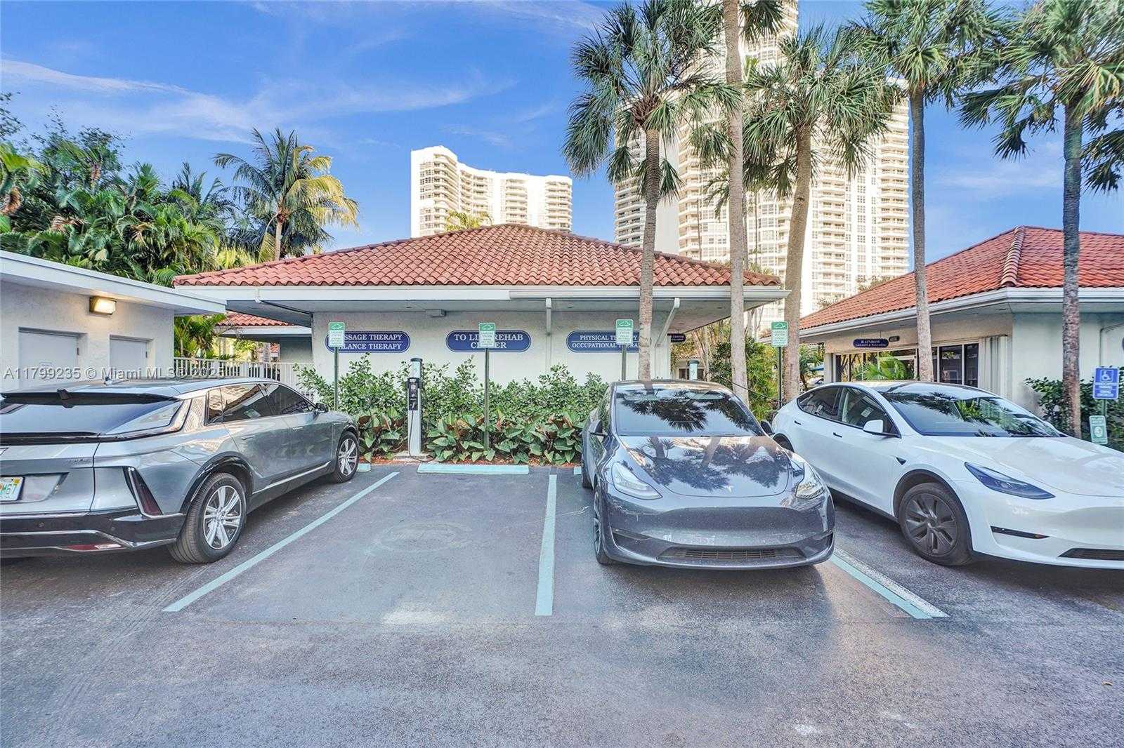 Small Image of 3400 NORTH EAST 192ND ST #PH11, Aventura Number 81