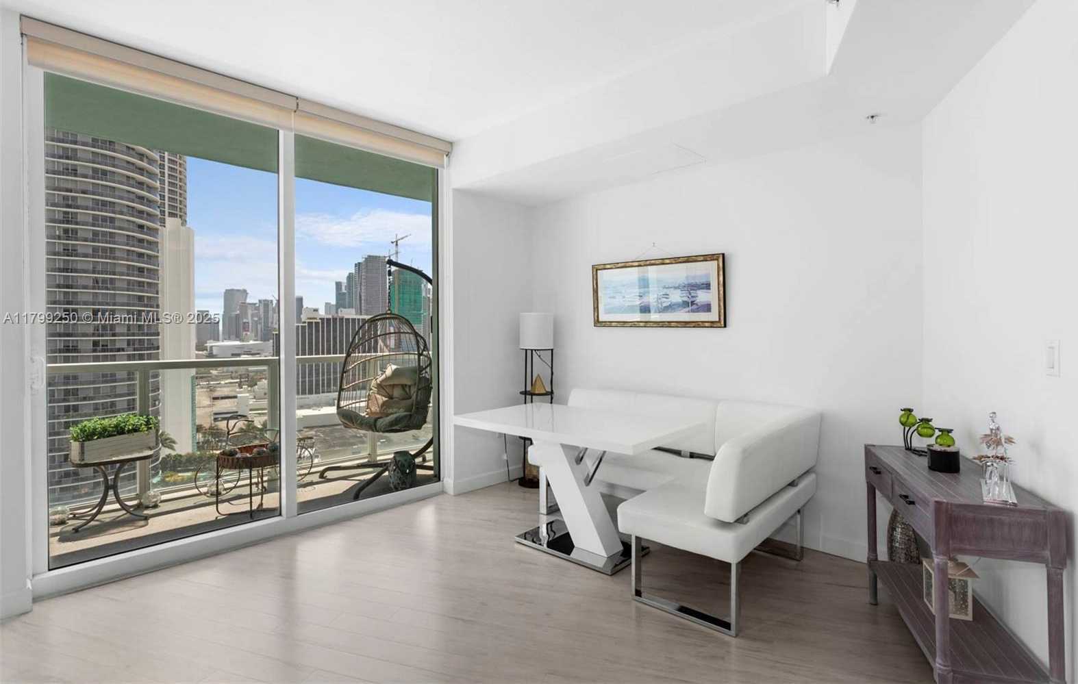 Small Image of 1900 NORTH BAYSHORE DR #2519, Miami Number 8