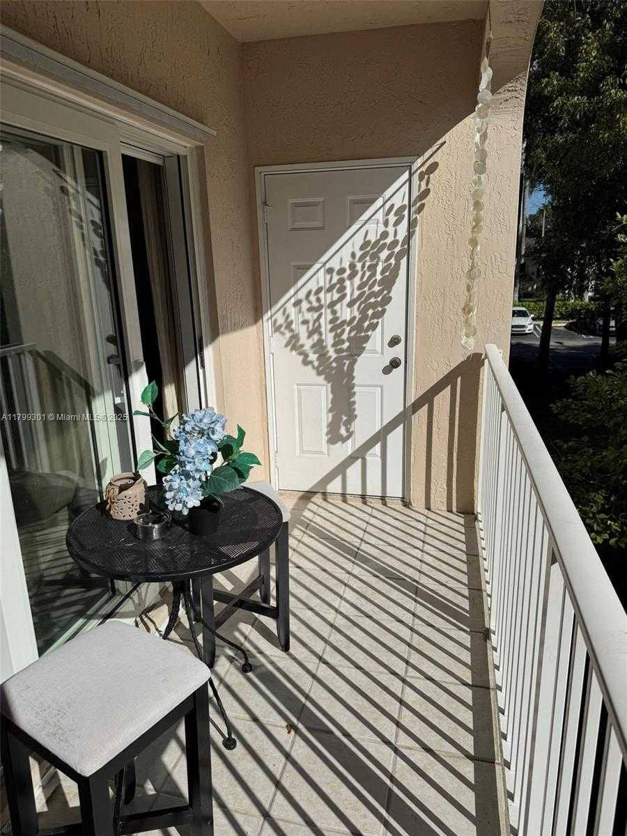 Small Image of 5640 NORTH WEST 115TH CT #204, Doral Number 11