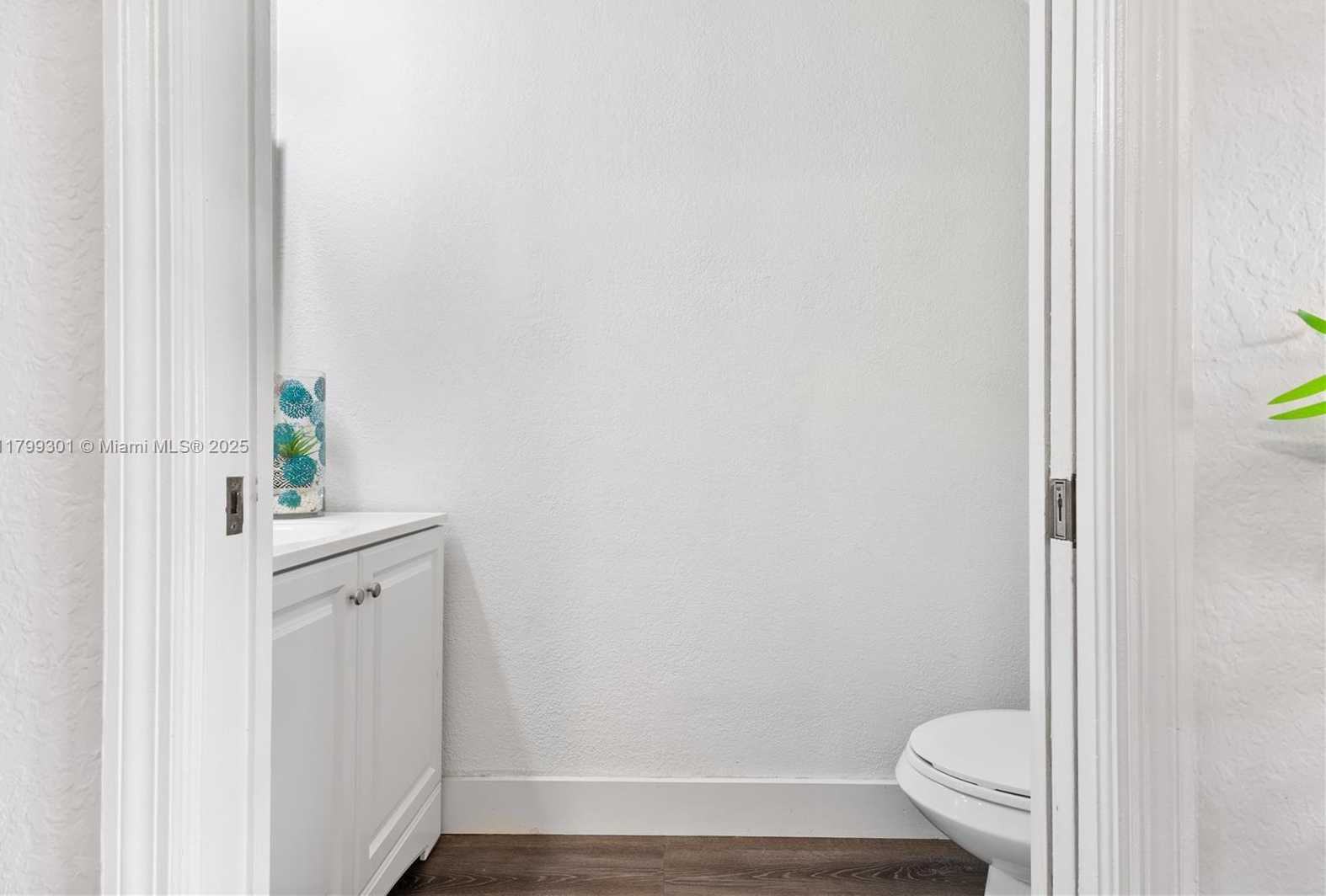 Small Image of 5640 NORTH WEST 115TH CT #204, Doral Number 13