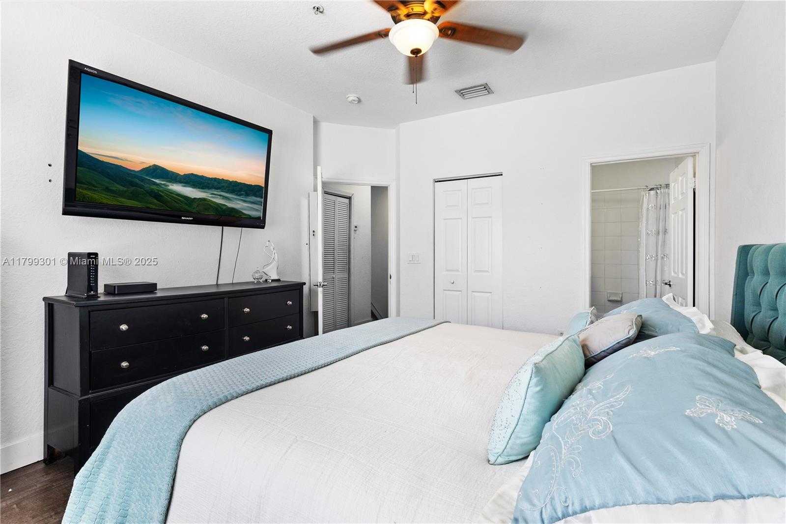 Small Image of 5640 NORTH WEST 115TH CT #204, Doral Number 20