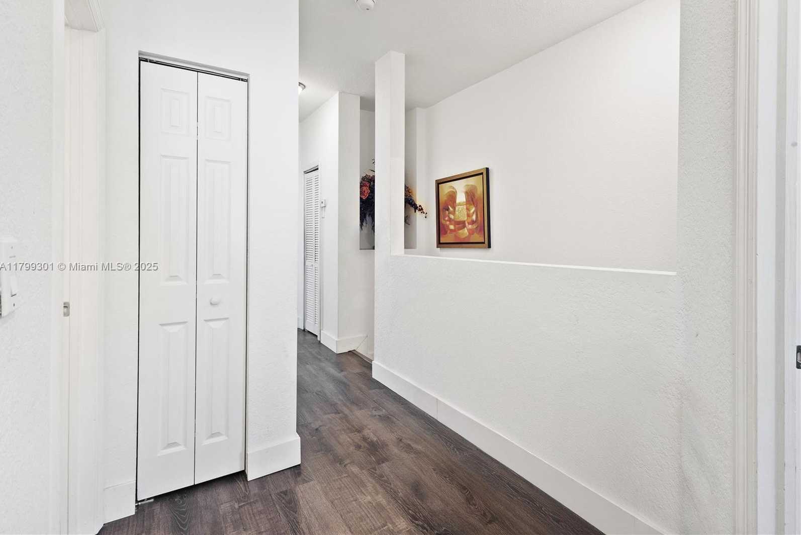 Small Image of 5640 NORTH WEST 115TH CT #204, Doral Number 21