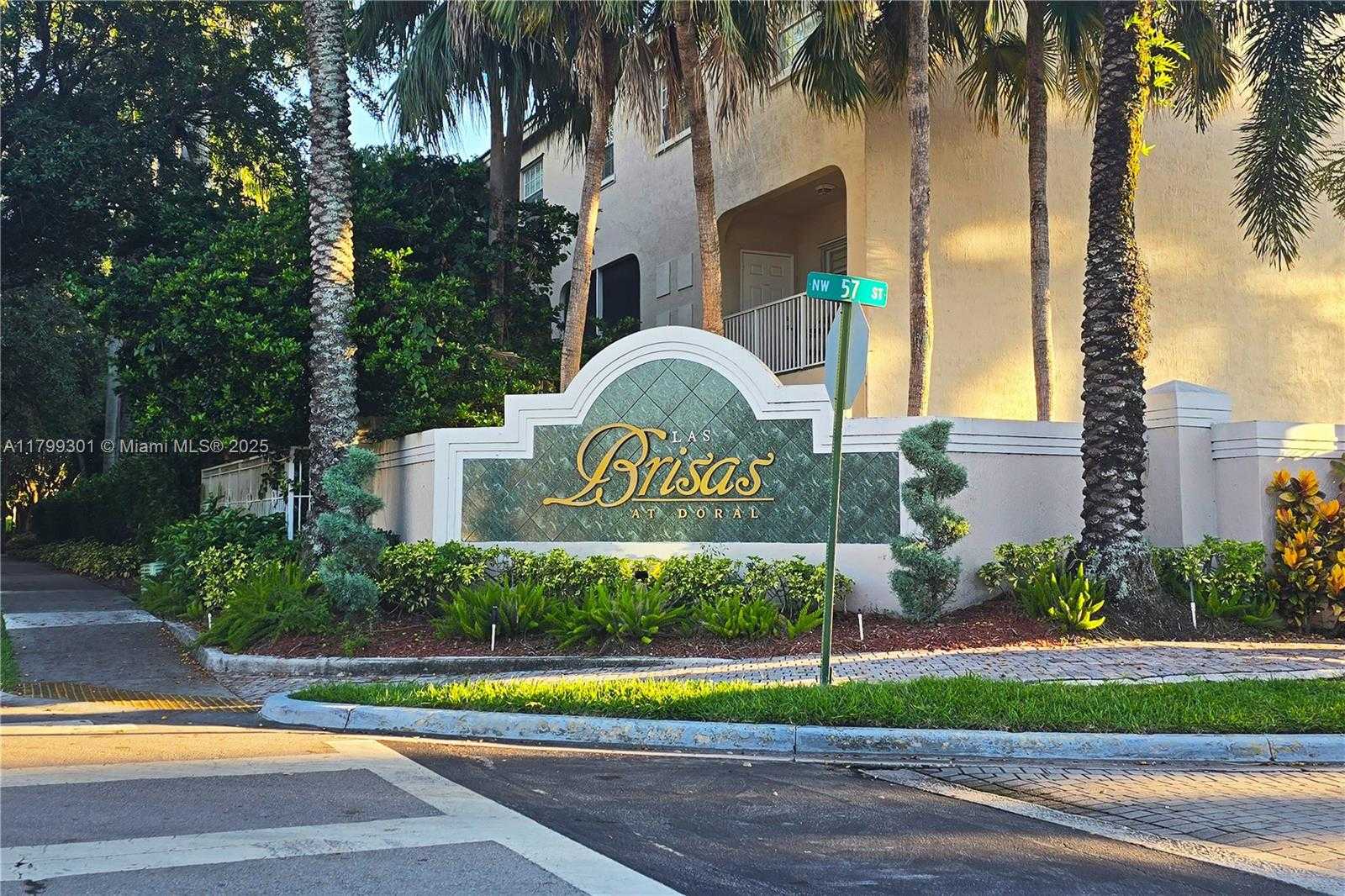 Small Image of 5640 NORTH WEST 115TH CT #204, Doral Number 31