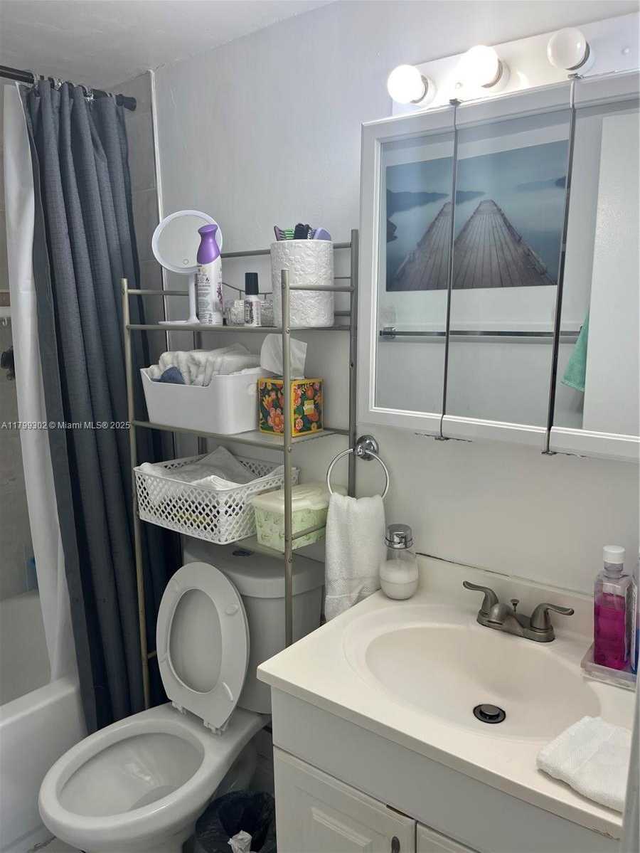 Small Image of 8145 NORTH WEST 7TH ST #211, Miami Number 22