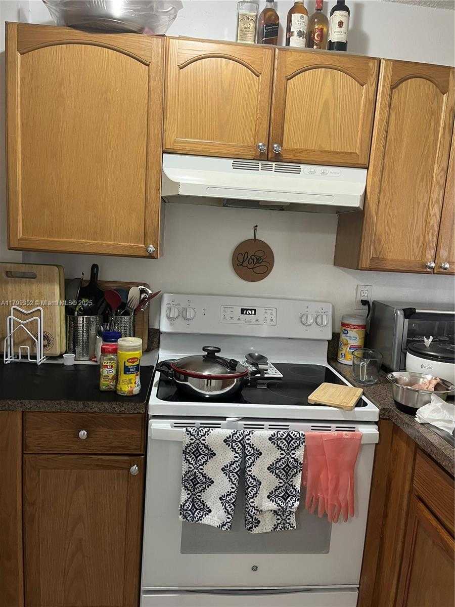 Small Image of 8145 NORTH WEST 7TH ST #211, Miami Number 5