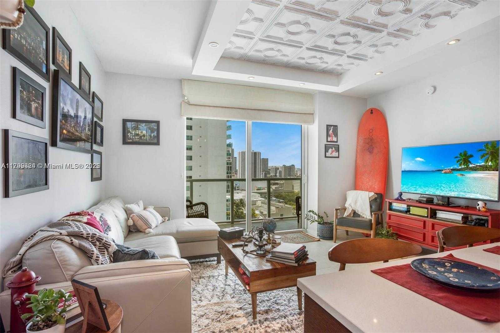 Small Image of 1900 NORTH BAYSHORE DR #2307, Miami Number 2