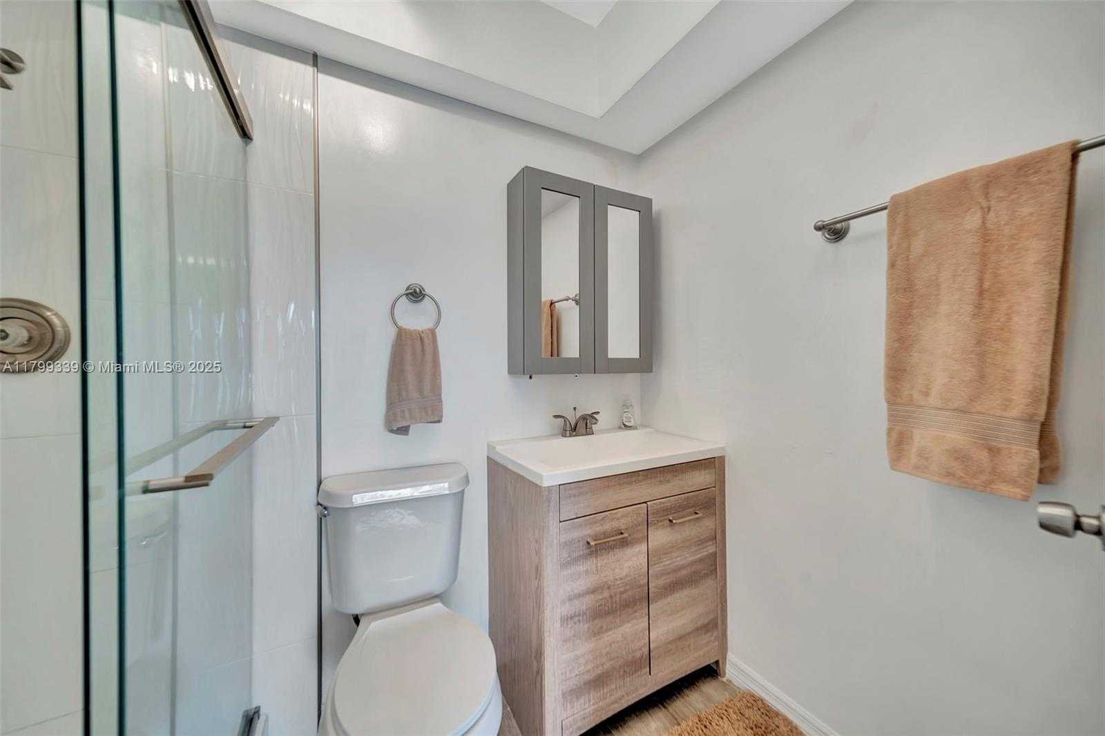 Small Image of 711 SOUTH EAST 7TH AVE #3, Pompano Beach Number 23