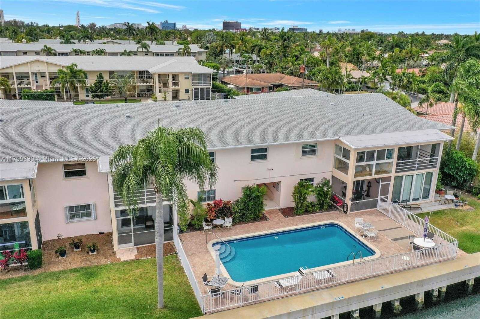 Small Image of 711 SOUTH EAST 7TH AVE #3, Pompano Beach Number 39