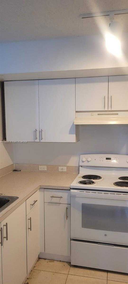 Small Image of 711 SOUTH WEST 111TH WAY #107, Pembroke Pines Number 13