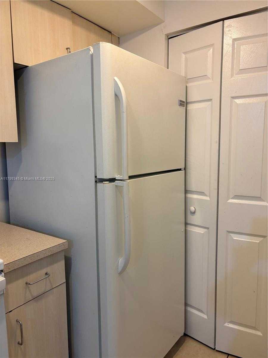 Small Image of 711 SOUTH WEST 111TH WAY #107, Pembroke Pines Number 15