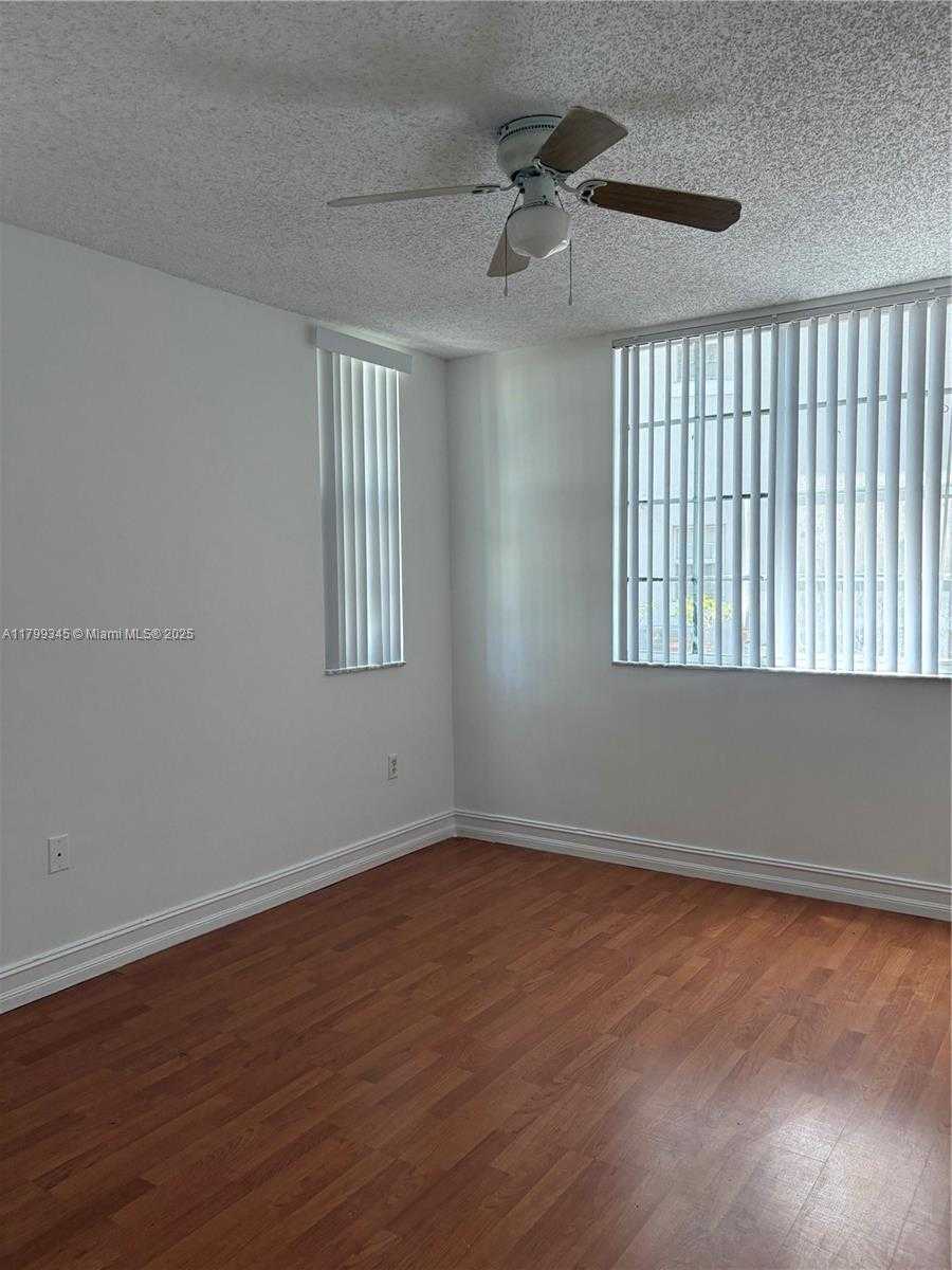 Small Image of 711 SOUTH WEST 111TH WAY #107, Pembroke Pines Number 19