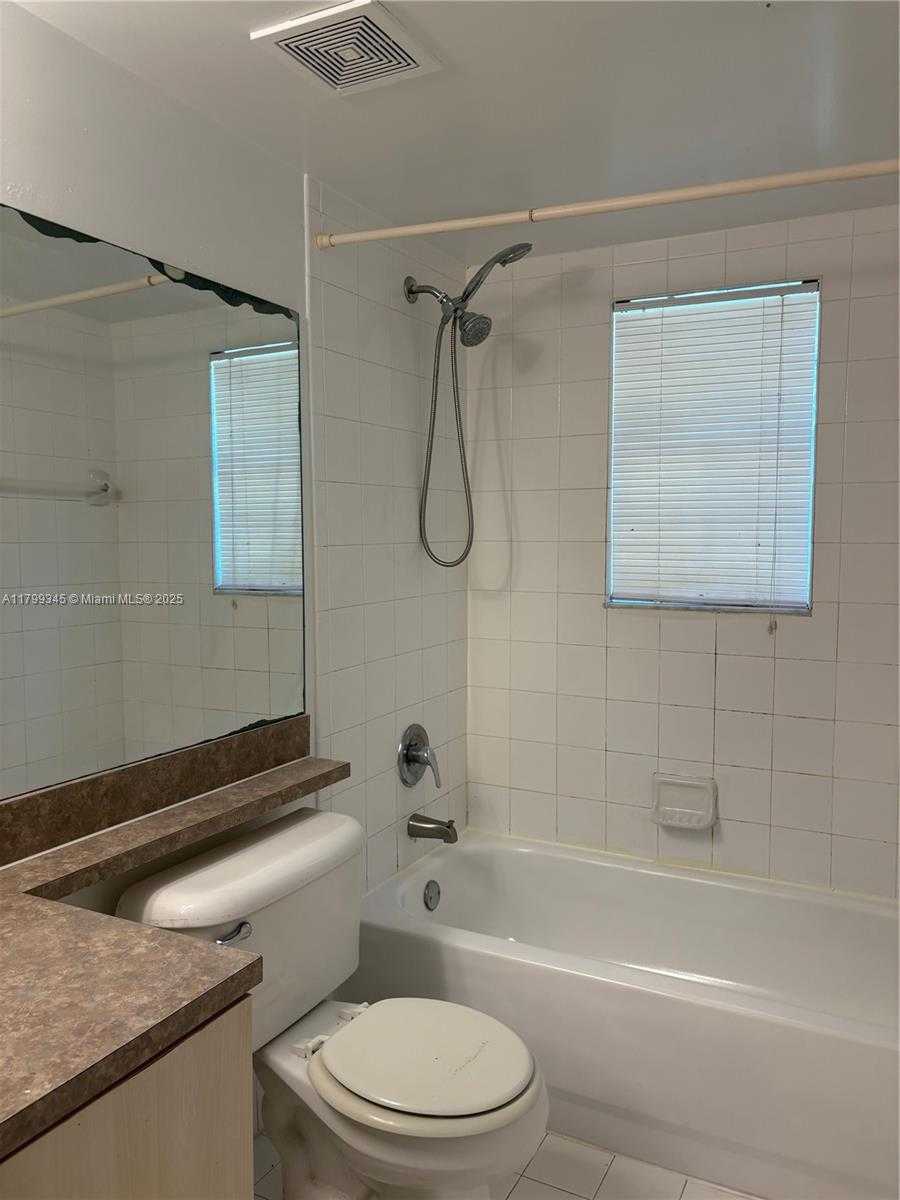 Small Image of 711 SOUTH WEST 111TH WAY #107, Pembroke Pines Number 21