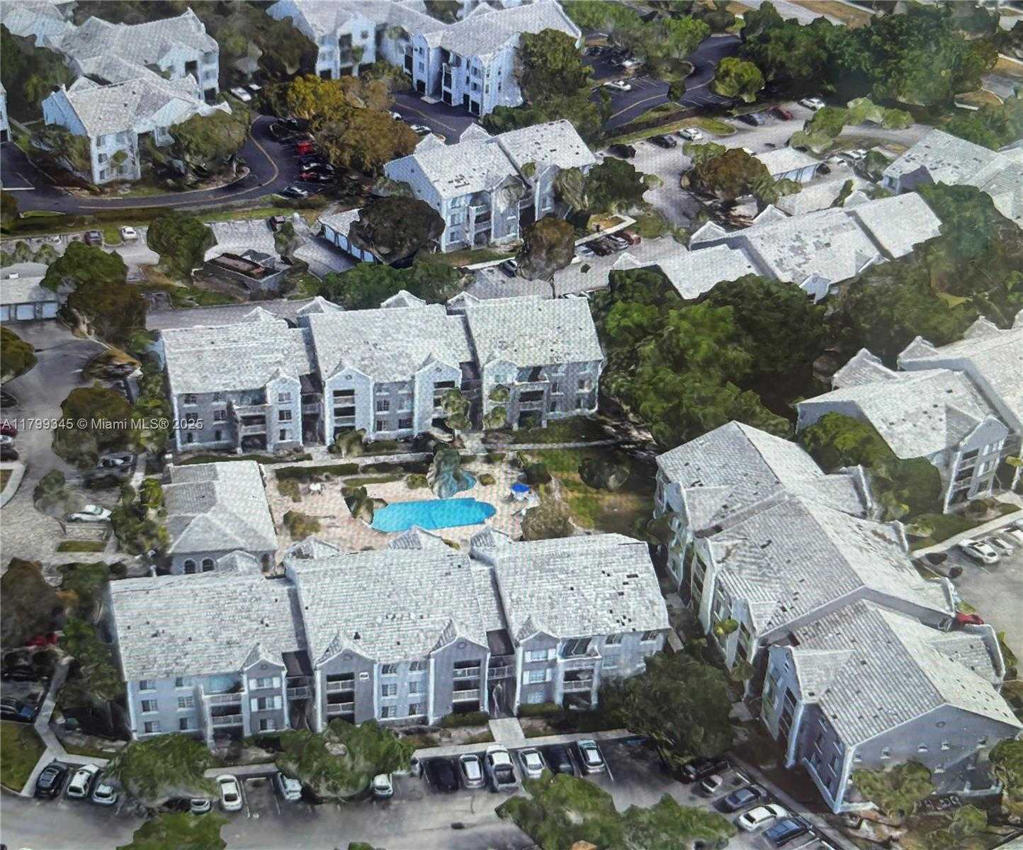Small Image of 711 SOUTH WEST 111TH WAY #107, Pembroke Pines Number 4