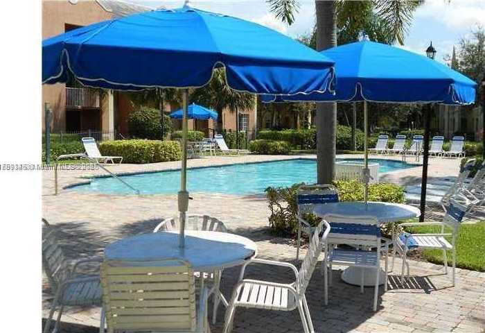 Small Image of 711 SOUTH WEST 111TH WAY #107, Pembroke Pines Number 6